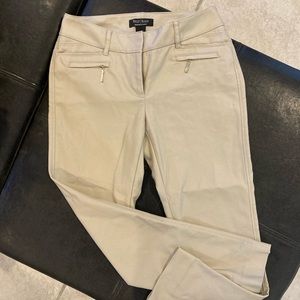 Whitehouse black market size 0 regular ankle pants